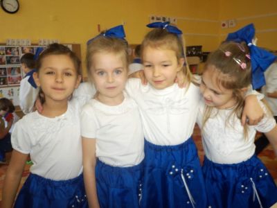Jestem Bezpieczny Na Drodze W Przedszkolu Szkole I W Domu